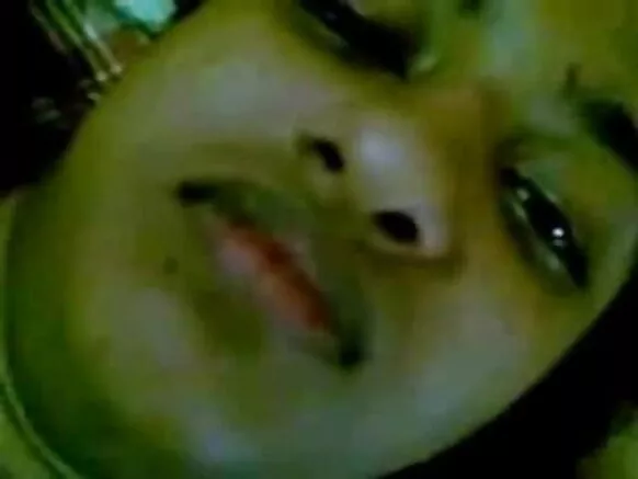 Kacsi kulul oo hindi ah gabar qaangaar ah oo kacsan hooyo xxx waso dharbaaxo iyo wasaq.
