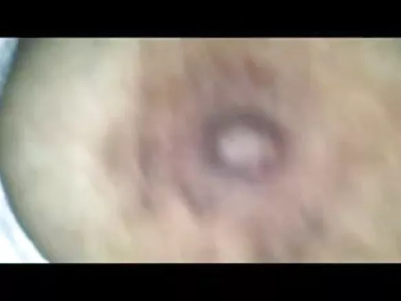 Gabdhaha Hindida oo nuugaaya awoowe, aunty creampie iyo fuck.