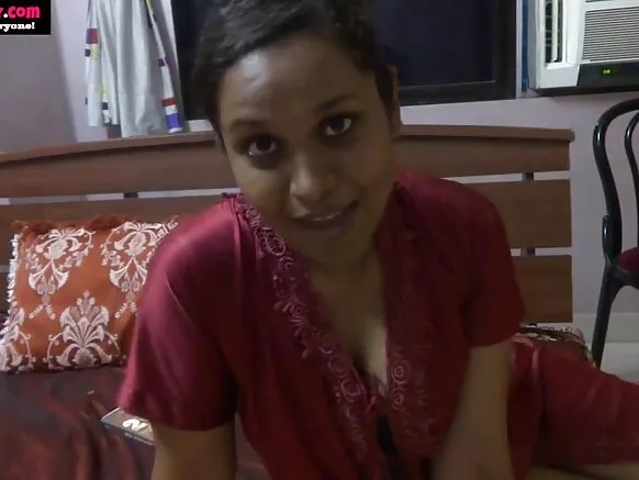 Macallimiinta galmada ee Lily qaan gaadh xxx door hindi ah.