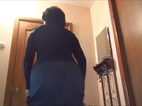 dabadayda hoosteeda hooyada iyo wiilkeeda goonnada xxx tusinaya hooyo.