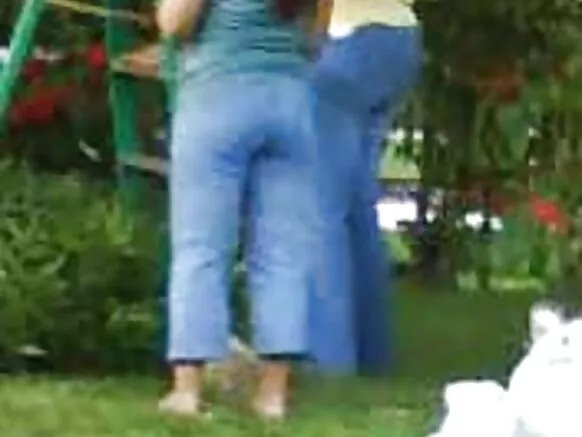 Latina 39 jir ah ayaa kor u kacday ayeeyo qaan-gaar ah oo dameer weyn wadata.